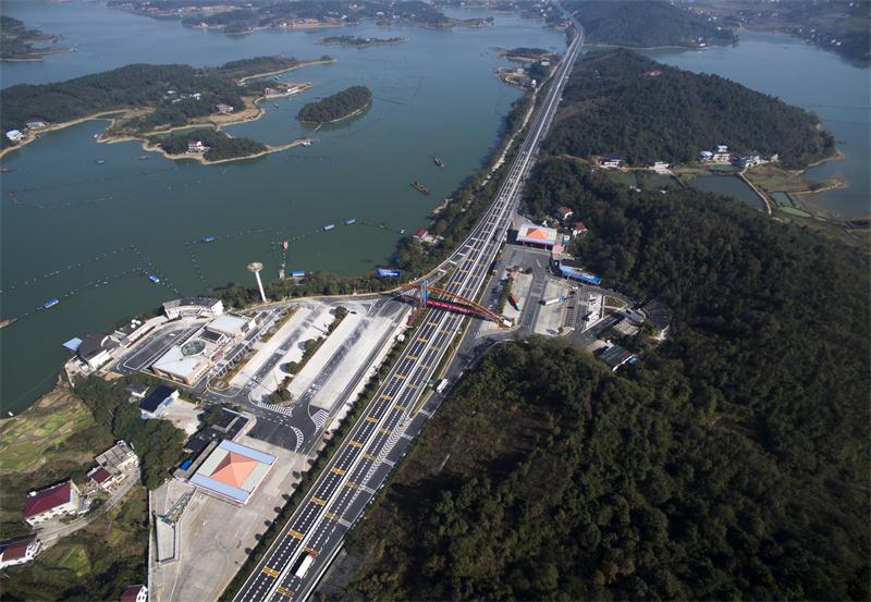 AG��˾(�й���)�����޹�˾����