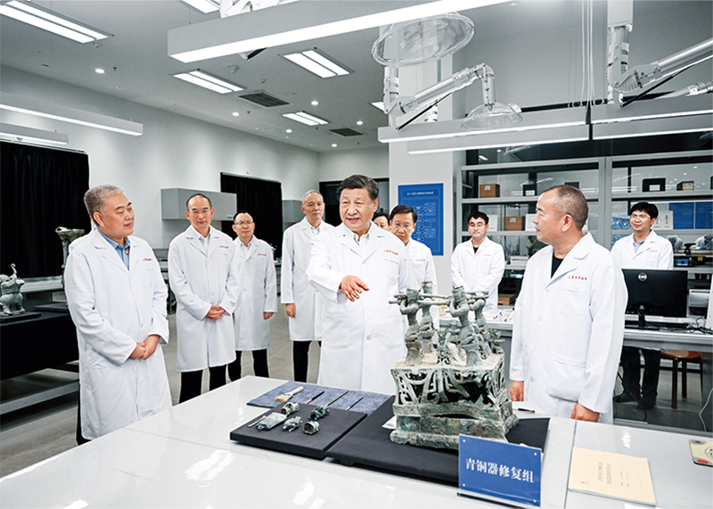 2023��7��25����27�����й���������ǡ�������ϯ�������ί��ϯϰ��ƽ���Ĵ�����������26��������ϰ��ƽ��λ�ڵ����й㺺�е����ǶѲ��������������޸�����ͬ�ֳ�������Ա���н����� �»������ л����/��